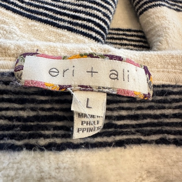 Anthropologie Eri + Ali Navy and White Striped Mock Neck Sweater Size Large - Picture 9 of 9